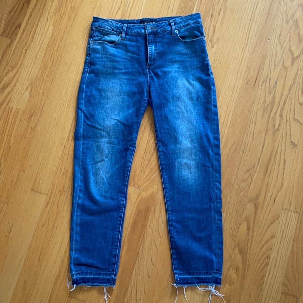Lucky brand dark wash size 6 jeans